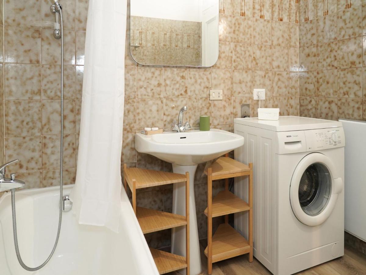 Studio Hermitage-4 By Interhome Porto Valtravaglia Dış mekan fotoğraf